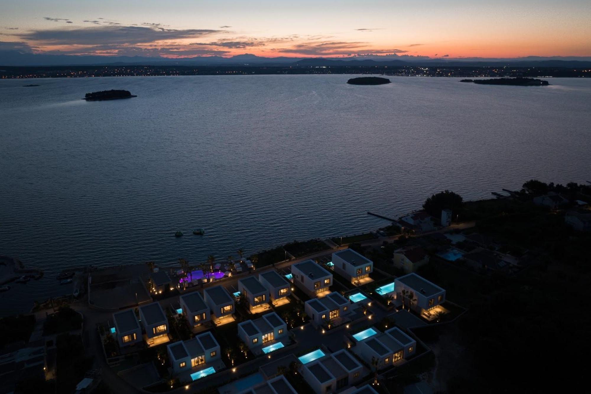 The Palms Resort Tkon Exterior photo